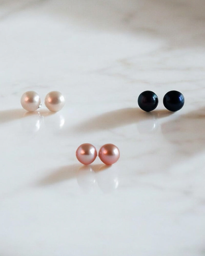 Pearl Studs Gift Box