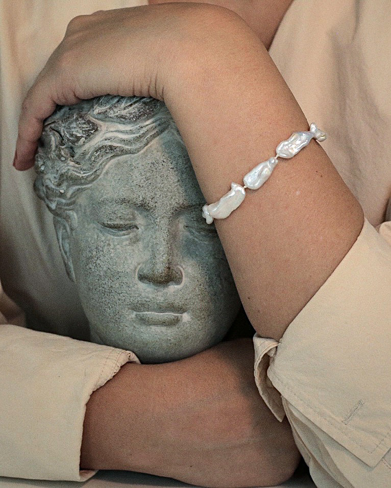 Hera bracelet