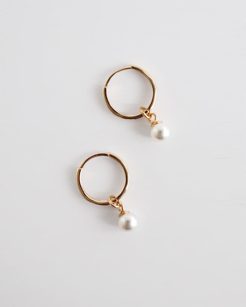 Mini pearl hoops