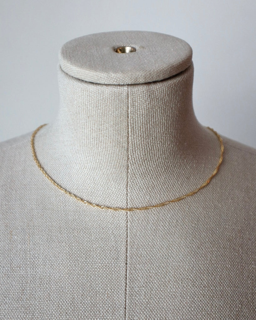 Twisted chain