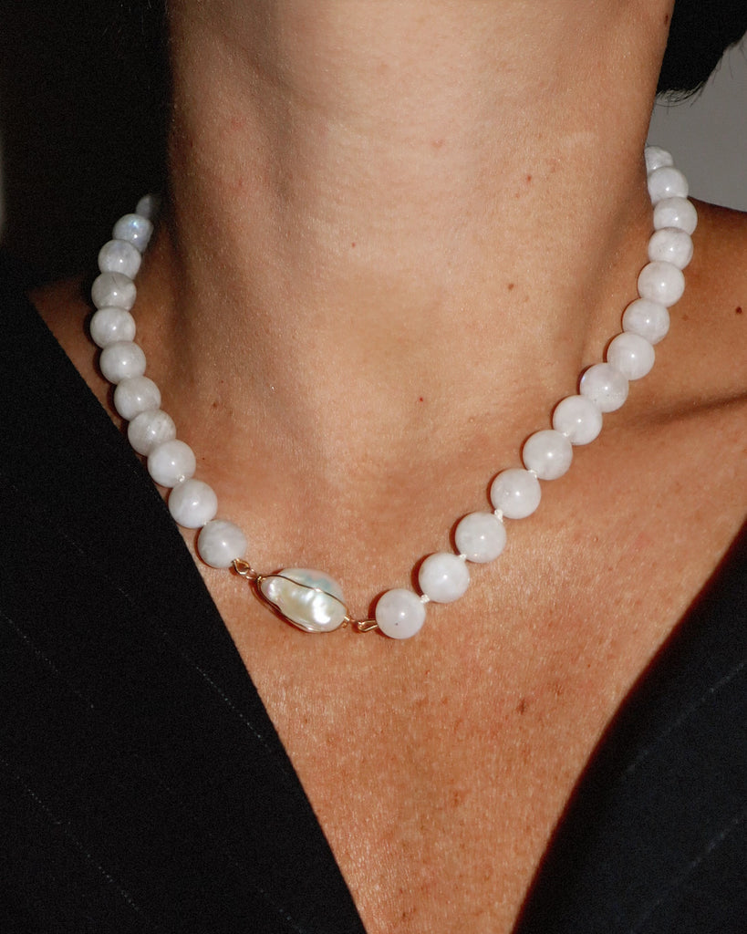 Moonstone Collar