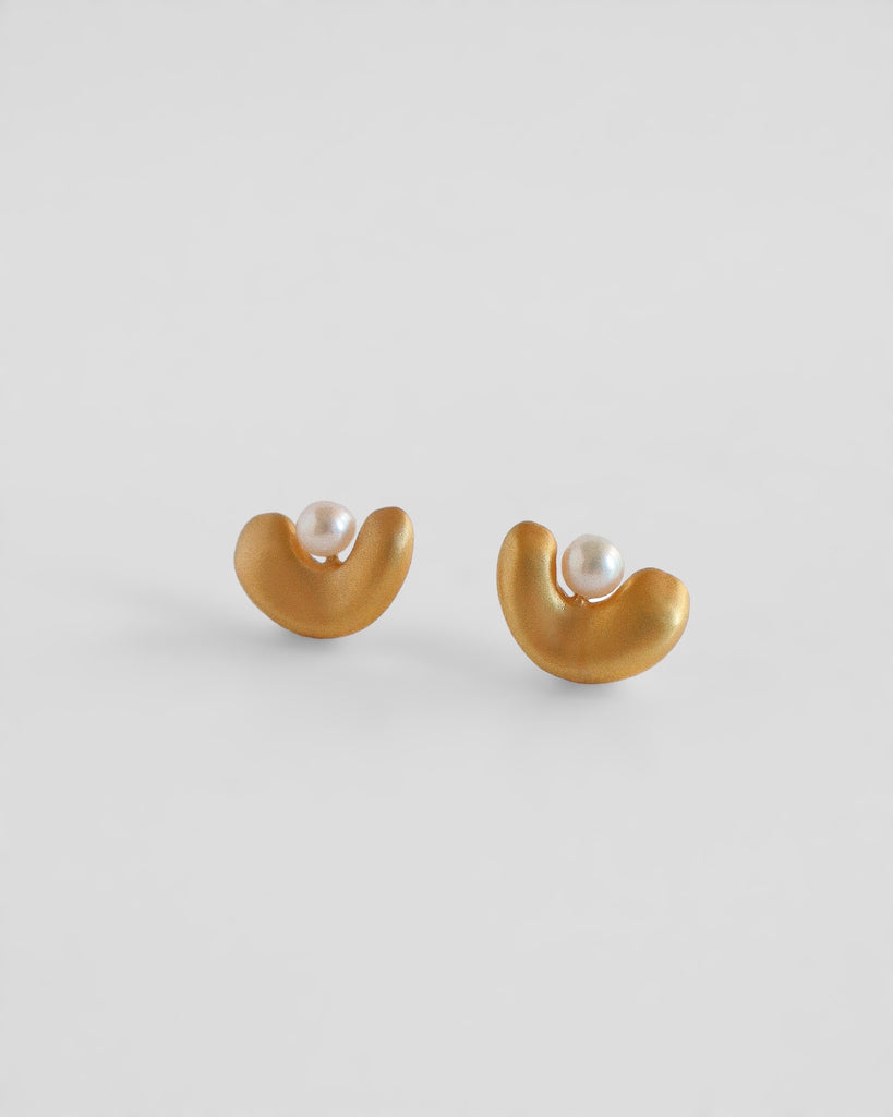 Savoy Gold Stud Earrings