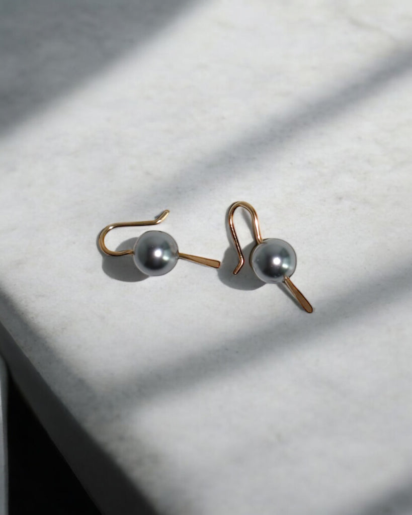 Small drop grey pearl earrings