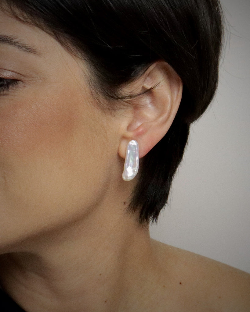 Perla Drop Earrings