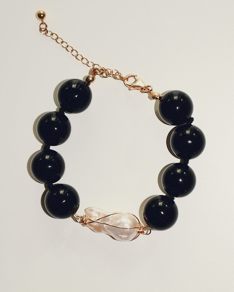 Onyx Baroque bracelet