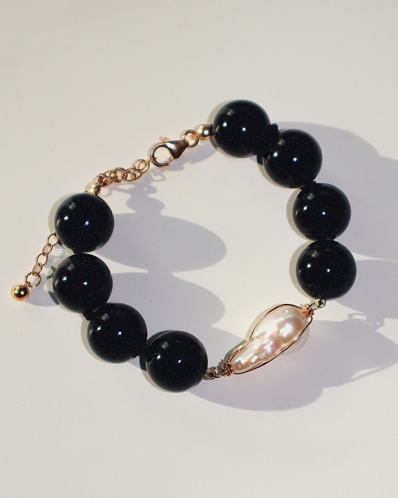 Onyx Baroque bracelet