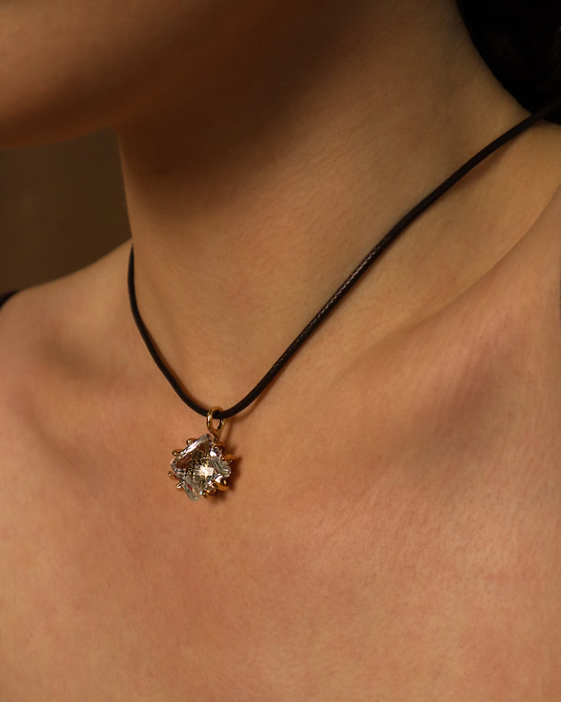 Small Brut Necklace