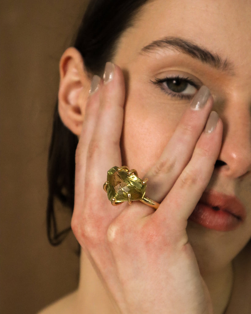 Lemon Quartz Brut Ring
