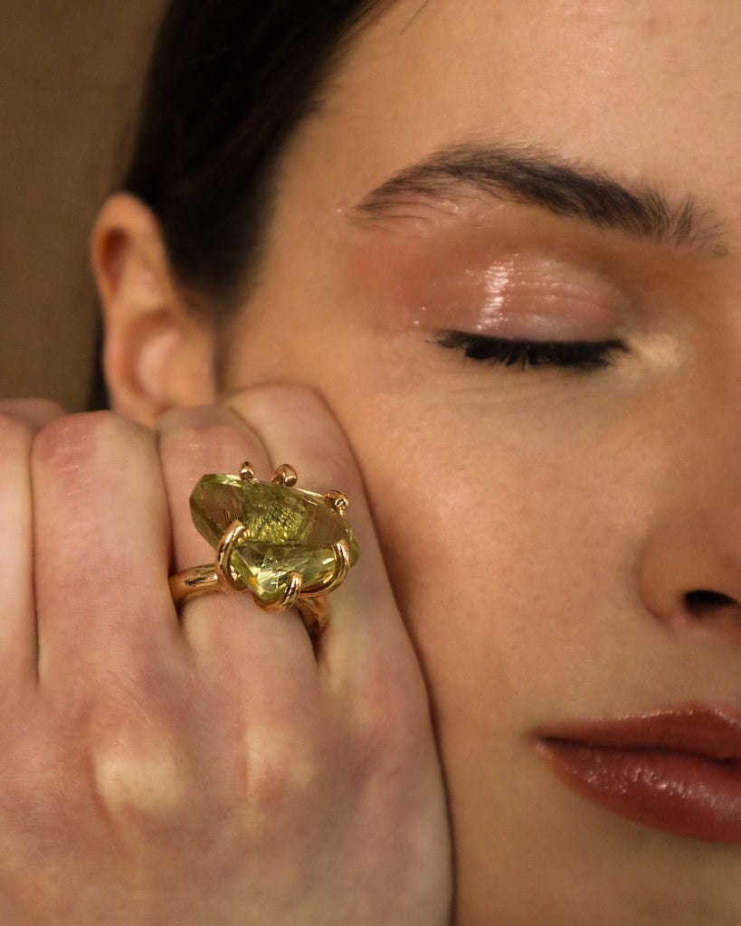 Lemon Quartz Brut Ring