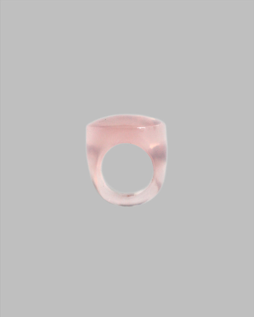 Rose Quartz Hoya ring with a diamond