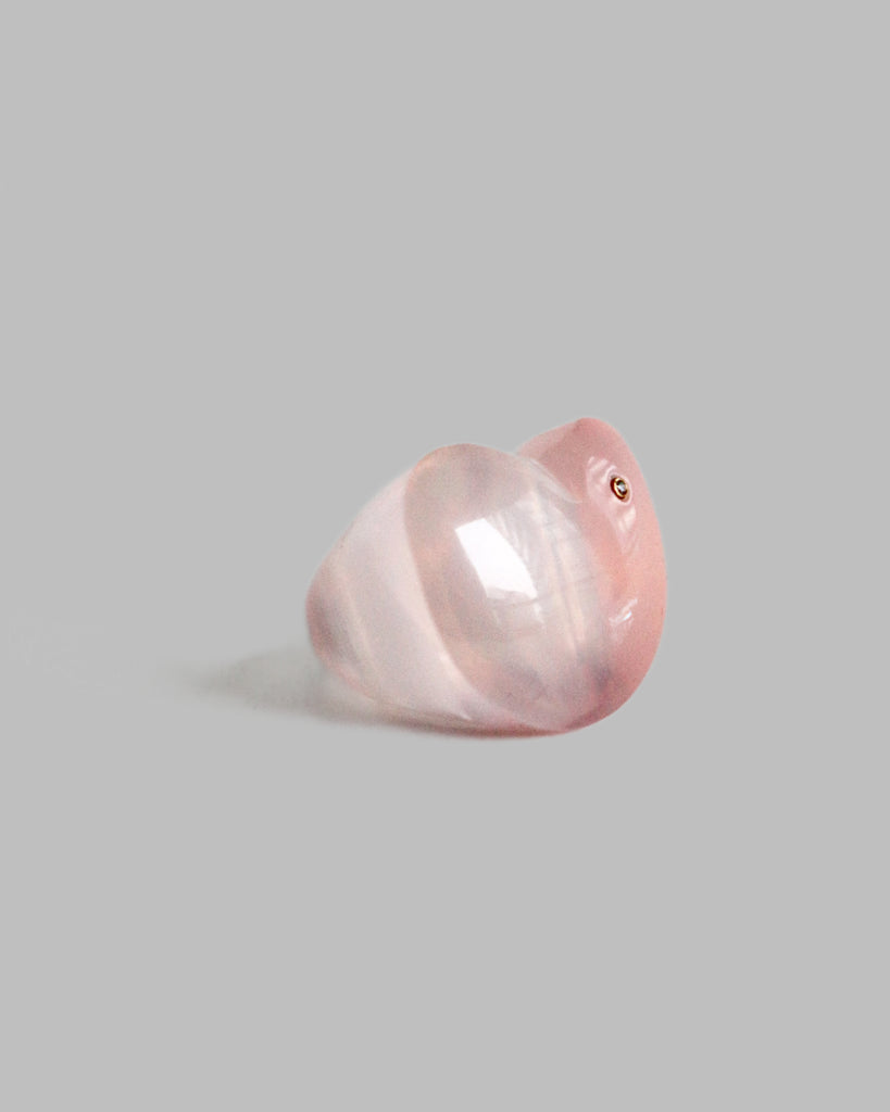 Rose Quartz Hoya ring with a diamond