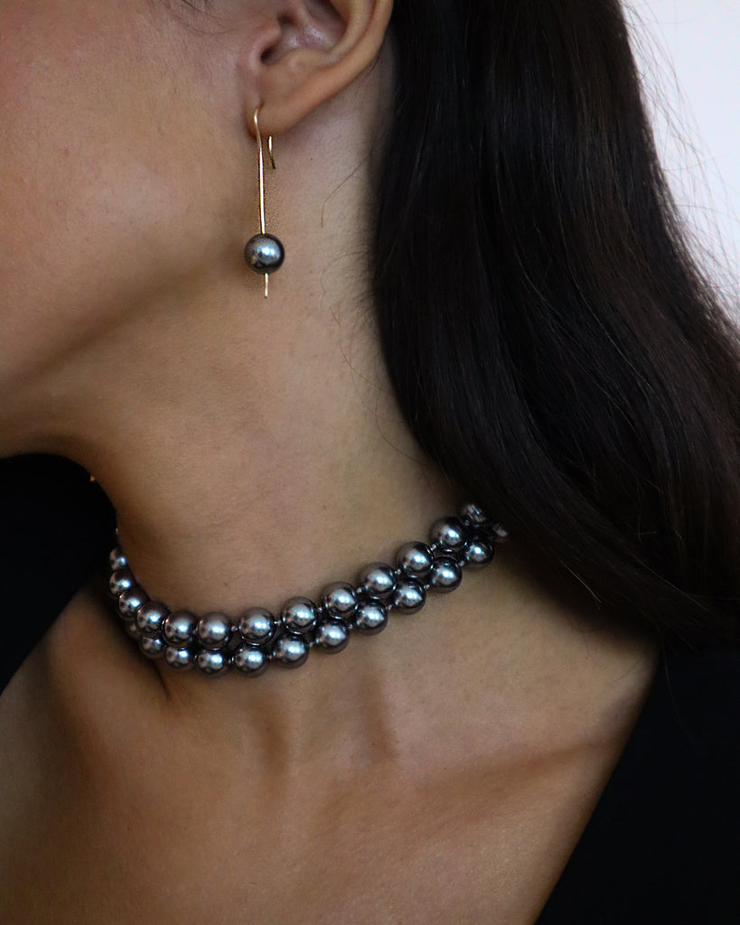 Grey Pearl Choker