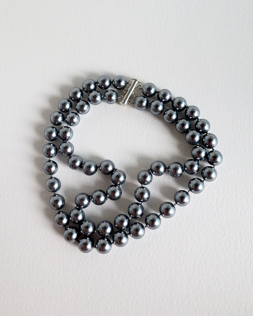 Grey Pearl Choker