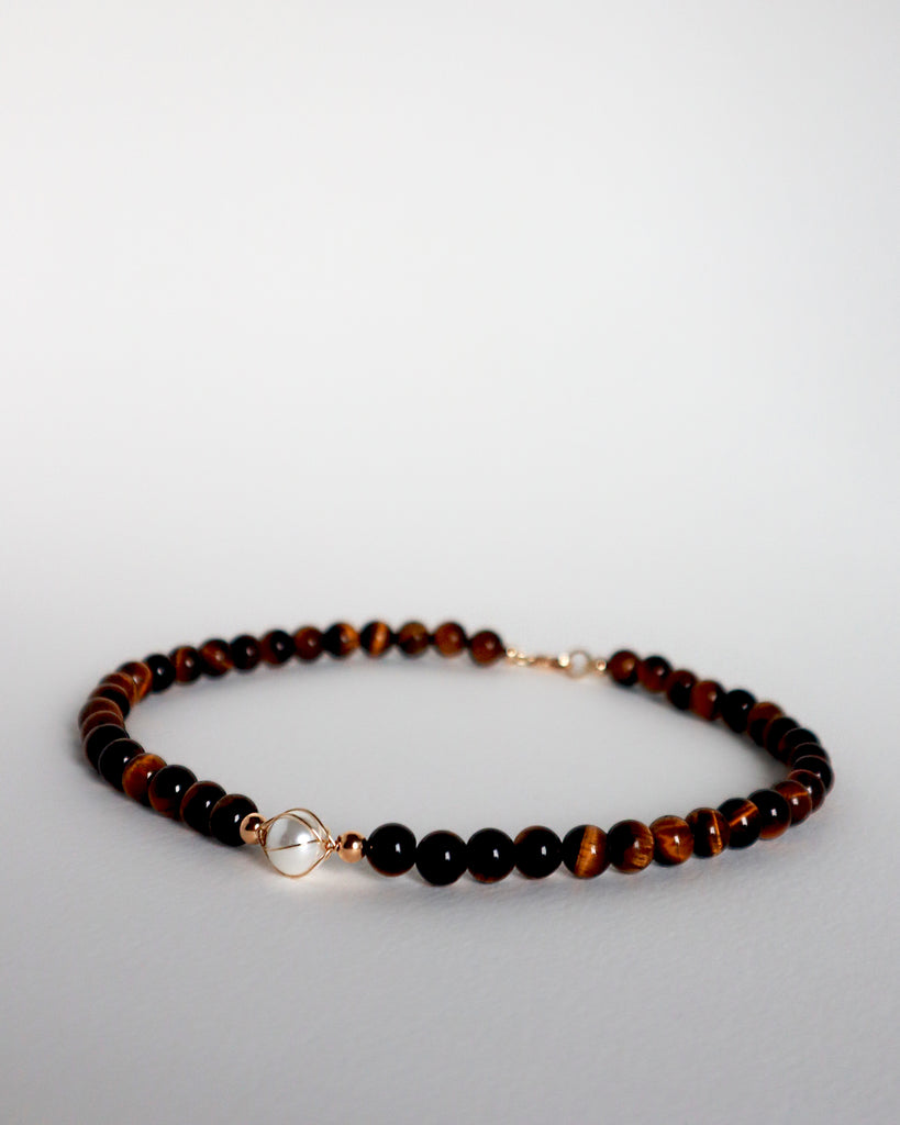 Tiger Eye with Pearl Necklace